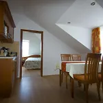Szerencsemak Panzio Kehidakustány