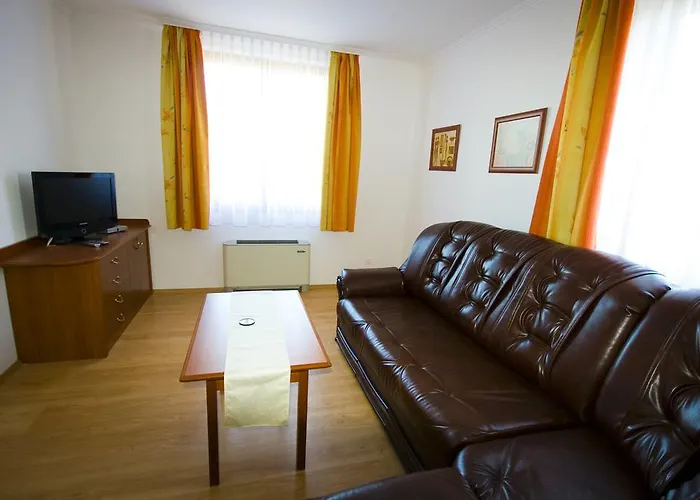 Appartamento Szerencsemák Panzió