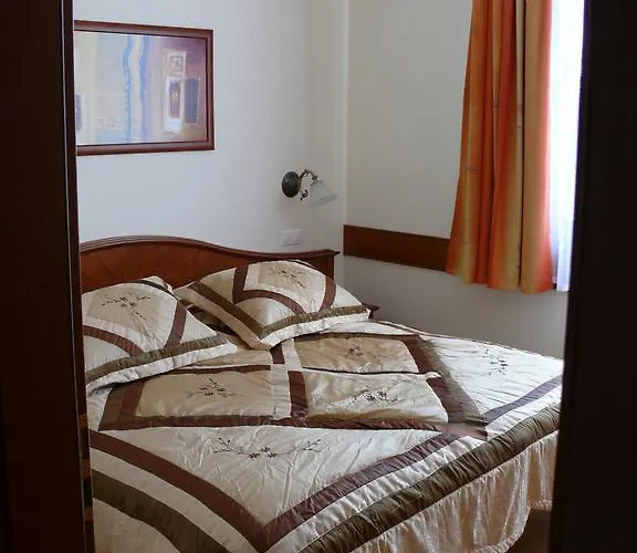 Appartamento Szerencsemák Panzió